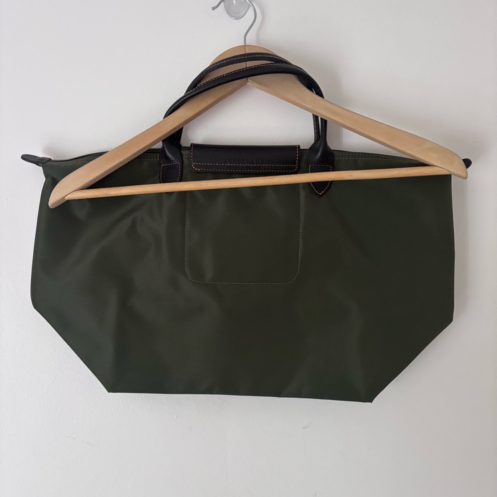 Authentic Longchamp Limited Edition Apache Tote - Picture 5 of 9